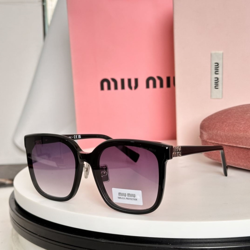 MIU MIU